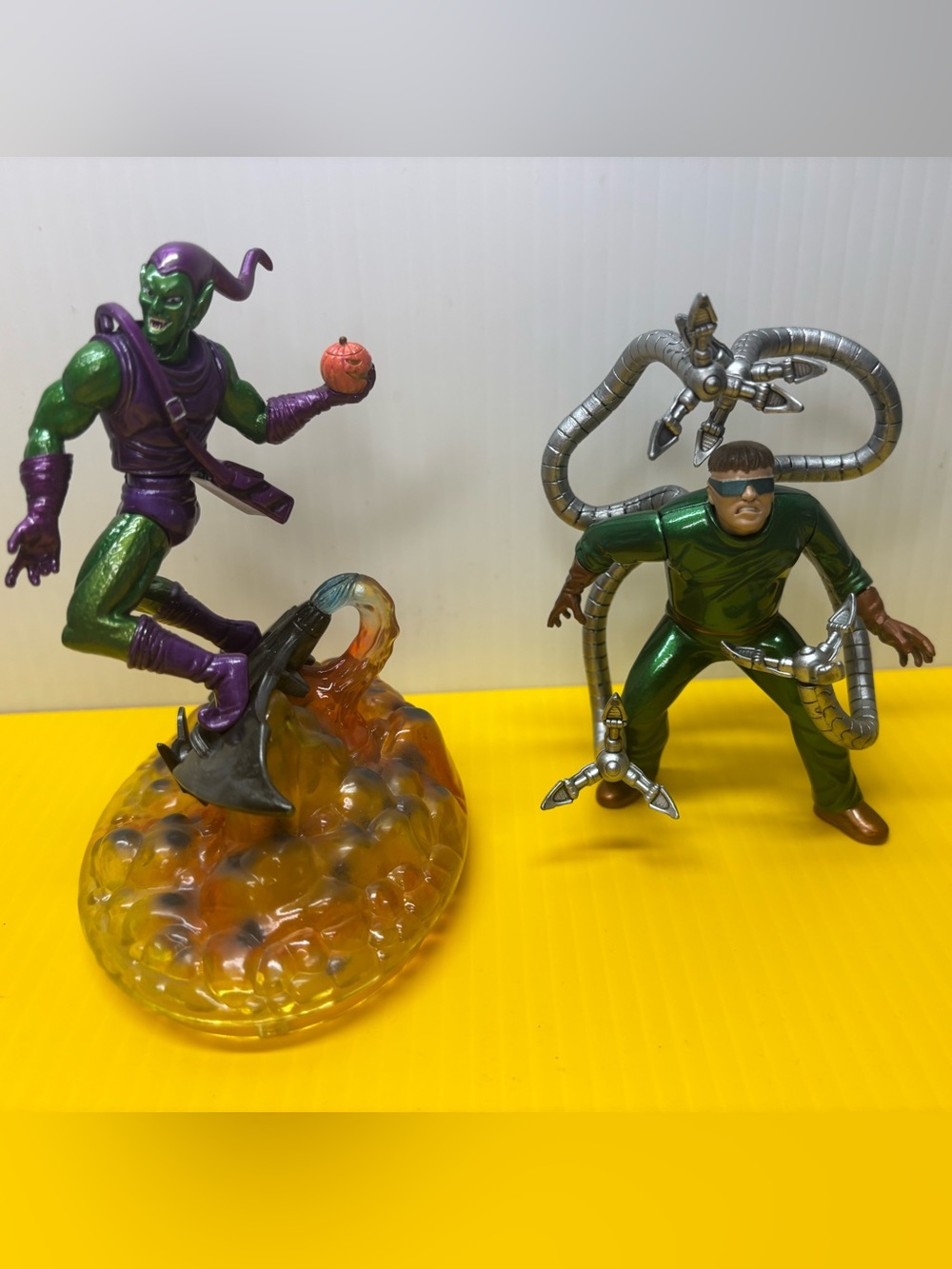 Marvel Heroes Titanium Series Die-Cast Green Goblin & Doctor Octopus Figure Lot